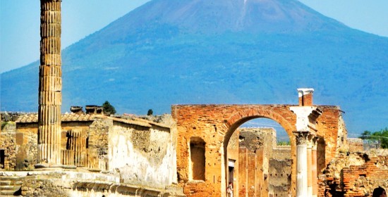 Pompeii, Sorrento, Amalfi Coast Tour
