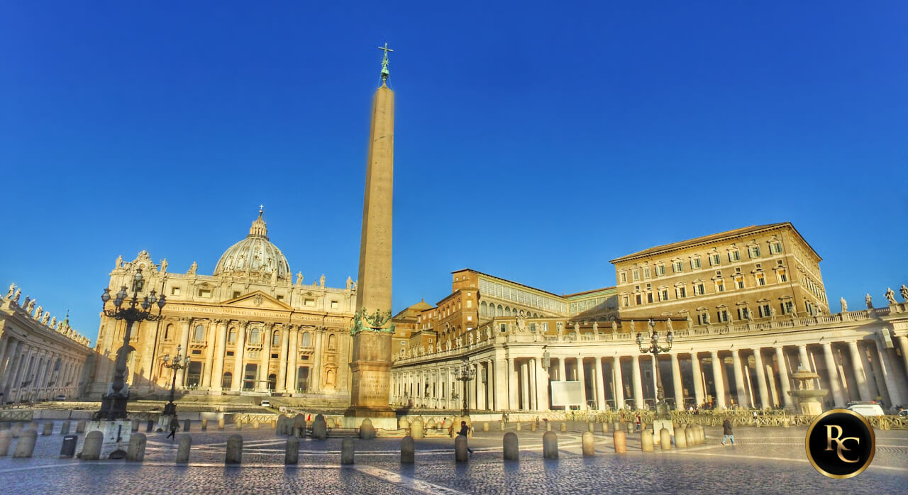 Visit St Peter Square Vatican Explore Rome Chauffeur luxury Tours