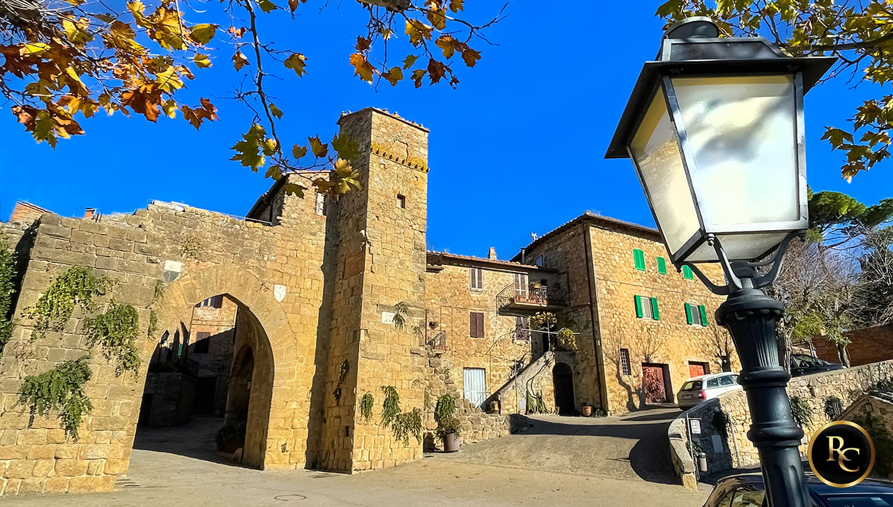 Monticchiello Best Tuscany Tours from Rome